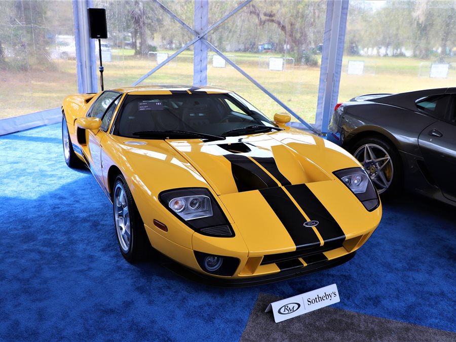 2005 Ford GT coupe