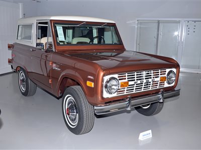1975 Ford Bronco Sport SUV