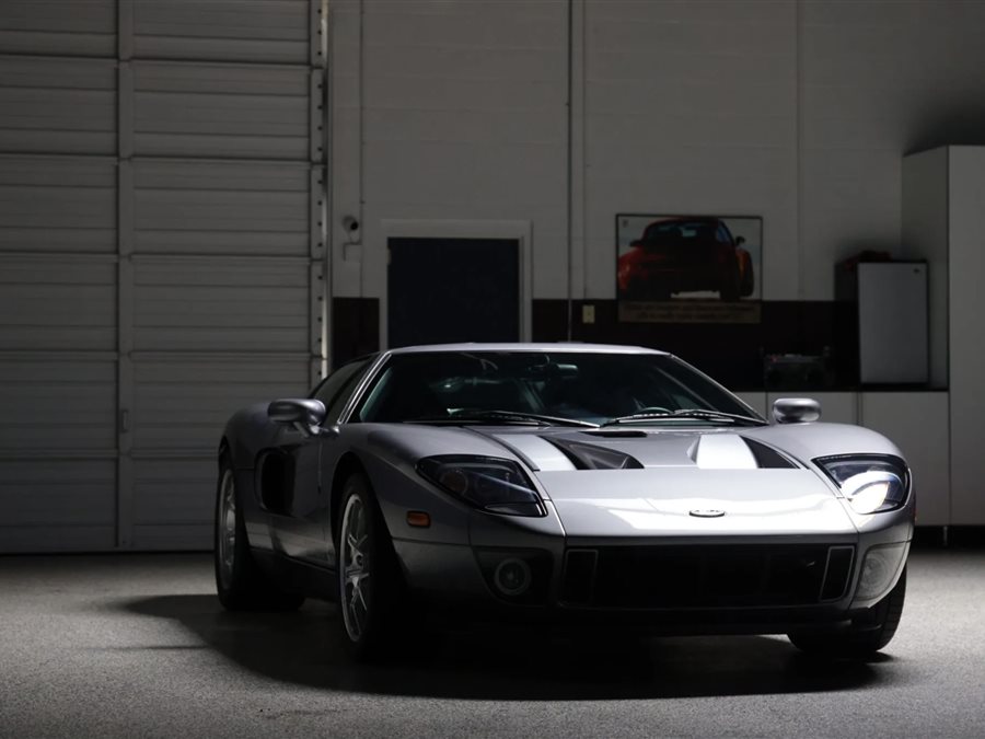 2006 Ford GT coupe