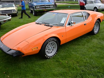 1973 DeTomaso Pantera coupe