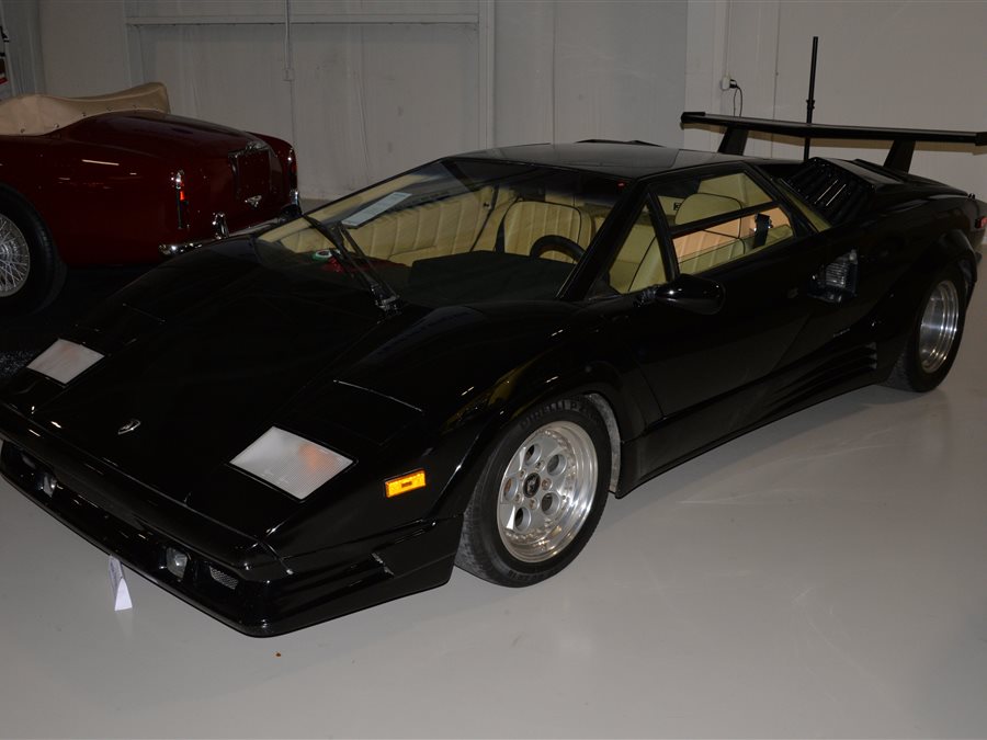1989 Lamborghini Countach 25th Anniversary Edition coupe