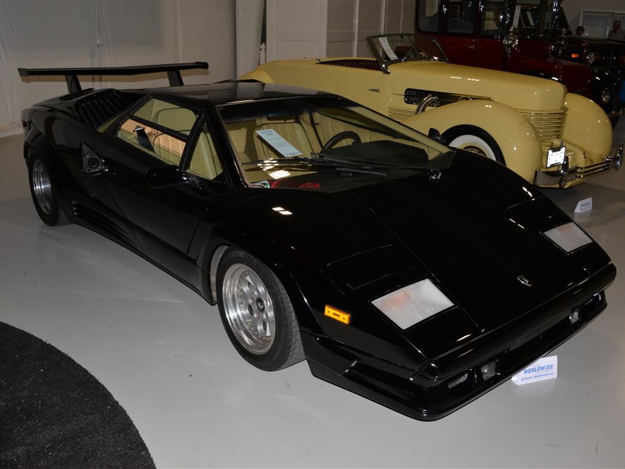 1989 Lamborghini Countach 25th Anniversary Edition coupe