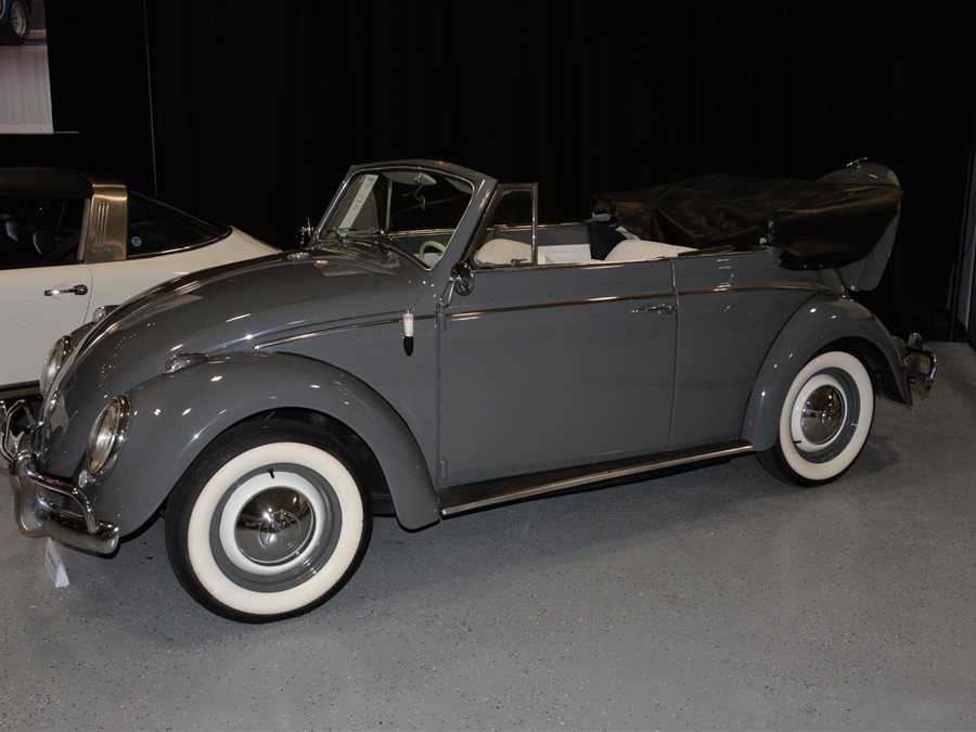 1960 Volkswagen Beetle convertible