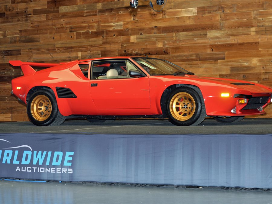 1986 DeTomaso Pantera GT5-S coupe