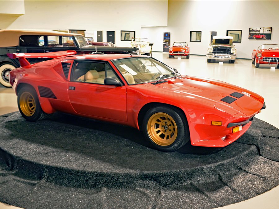 1986 DeTomaso Pantera GT5-S coupe
