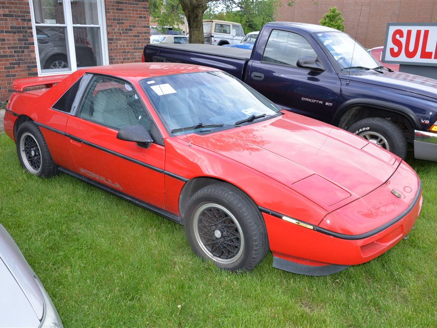 1988 Pontiac Fiero Formula coupe