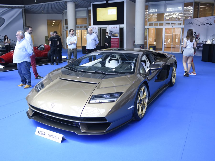 2022 Lamborghini Countach LPI 800-4 coupe