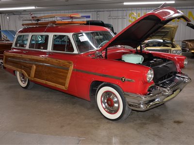 1954 Mercury Monterey  4-dr station wagon
