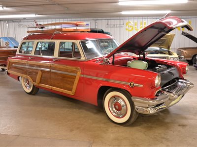 1954 Mercury Monterey  4-dr station wagon