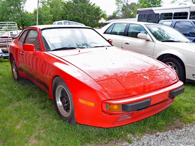 1984 Porsche 944 fastback