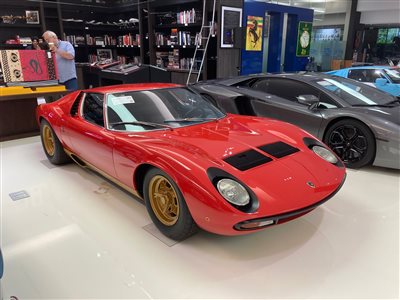 1972 Lamborghini Miura P400 SV coupe