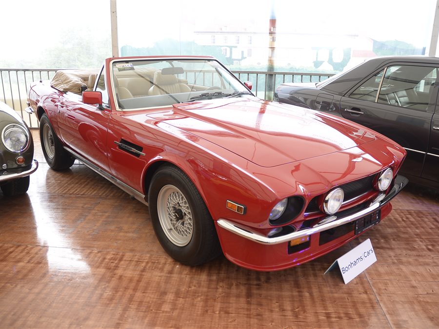 1986 Aston Martin V8 Volante convertible