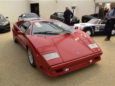 1989 Lamborghini Countach 25th Anniversary coupe