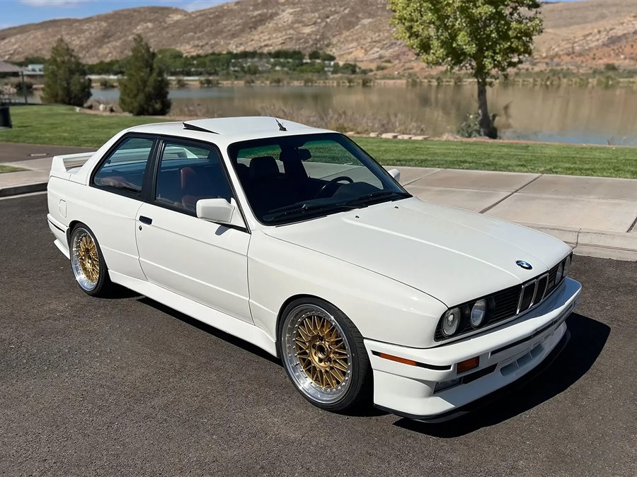 1988 BMW M3 coupe