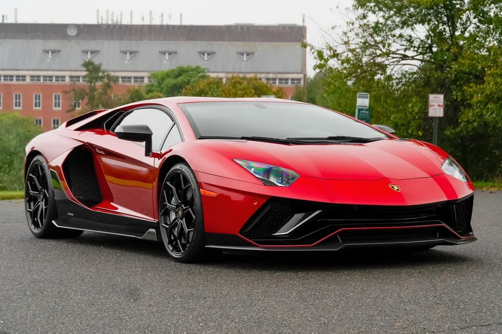 2022 Lamborghini Aventador LP 780-4 Ultimae coupe