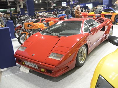 1989 Lamborghini Countach 25th Anniversary coupe