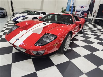 2006 Ford GT coupe