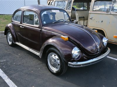 1971 Volkswagen Beetle 2-dr sedan