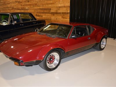 1972 DeTomaso Pantera coupe