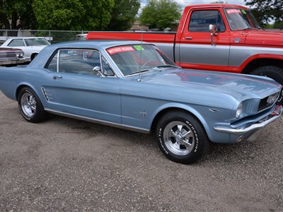 1966 Ford Mustang 2-dr hard top