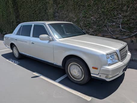 1999 Toyota Century sedan