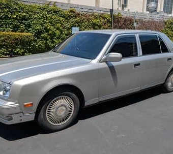 1999 Toyota Century sedan