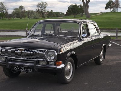 1981 GAZ M24 Volga sedan