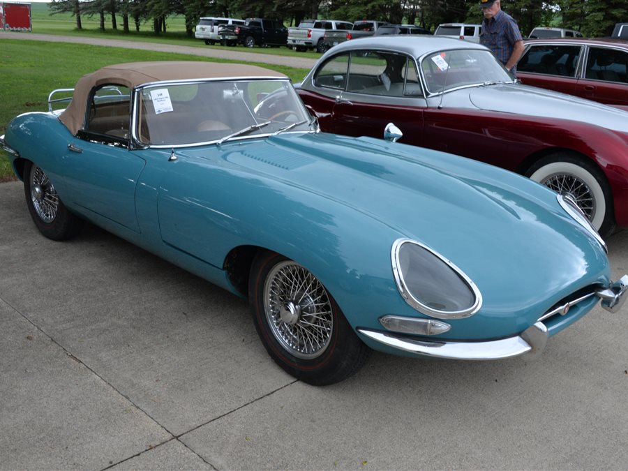 1963 Jaguar E-type convertible