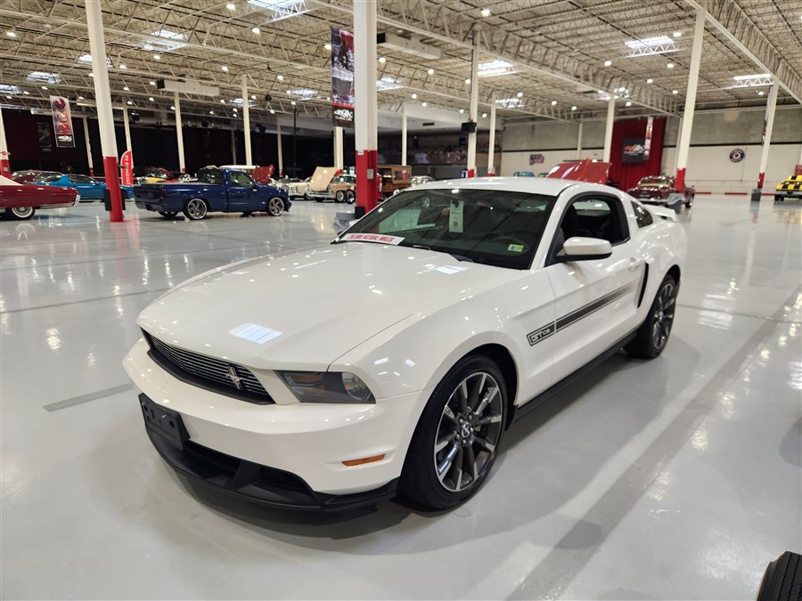2011 Ford Mustang California Special fastback