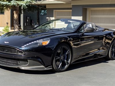2018 Aston Martin Vanquish S Tom Brady Signature Edition Volante