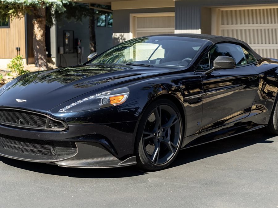 2018 Aston Martin Vanquish S Tom Brady Signature Edition Volante