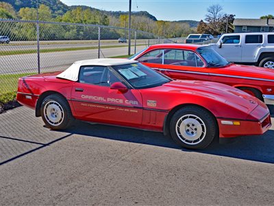 1986 Chevrolet Corvette Indy Pace Car edition convertible