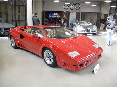 1990 Lamborghini Countach 25th Anniversary coupe