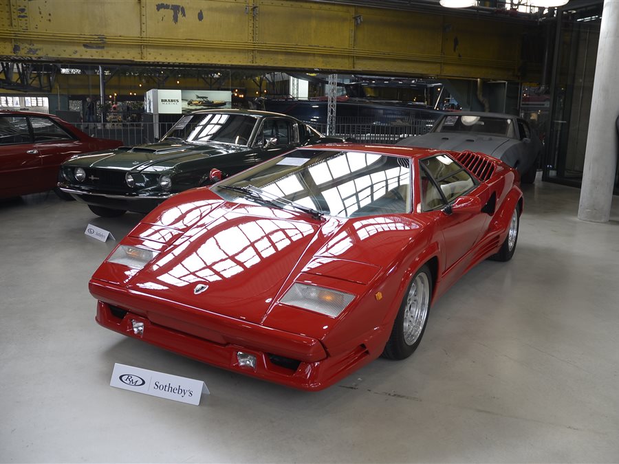 1990 Lamborghini Countach 25th Anniversary coupe