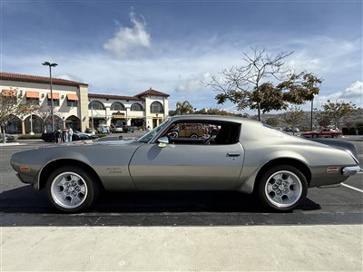 1970 Pontiac Firebird Formula 400 resto-mod coupe