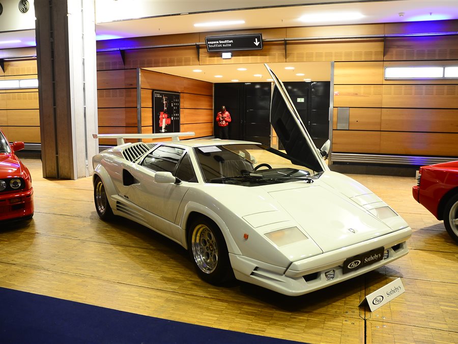 1989 Lamborghini Countach 25th Anniversary coupe