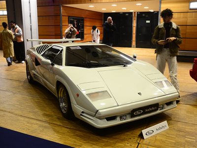 1989 Lamborghini Countach 25th Anniversary coupe