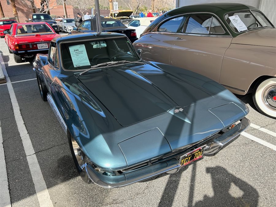 1967 Chevrolet Corvette coupe