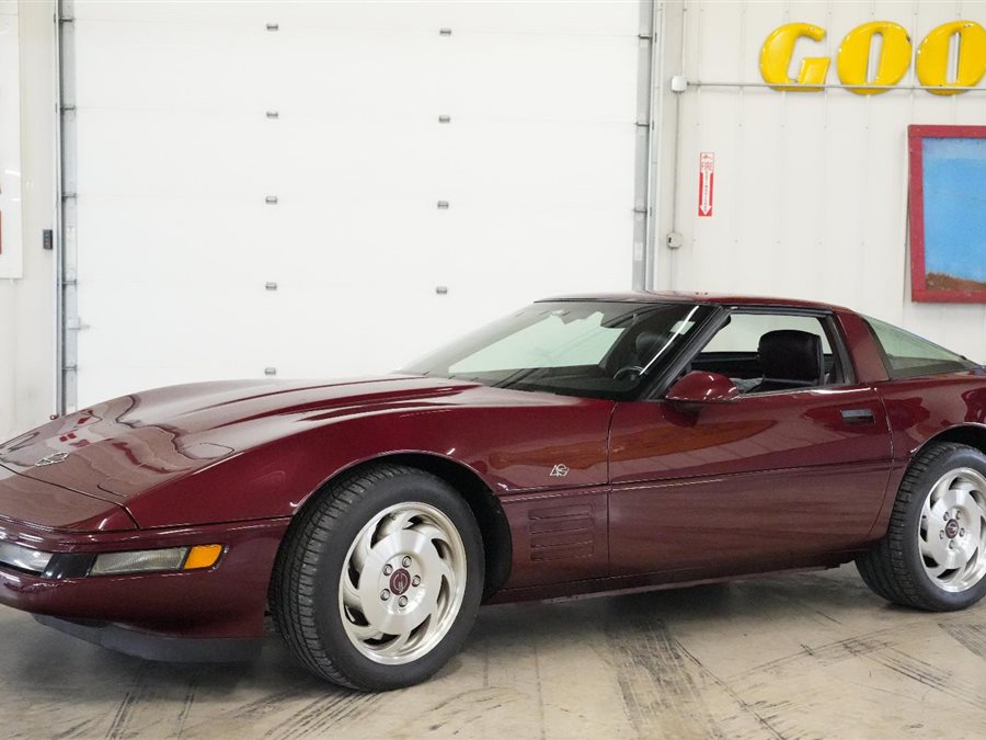 1993 Chevrolet Corvette 40th Anniversary Edition coupe