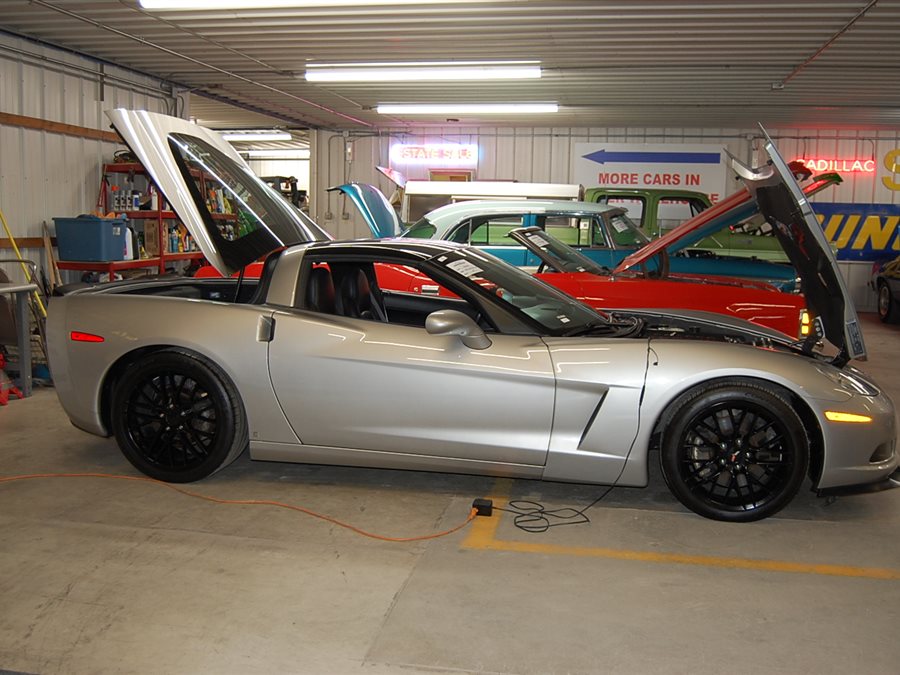 2005 Chevrolet Corvette coupe