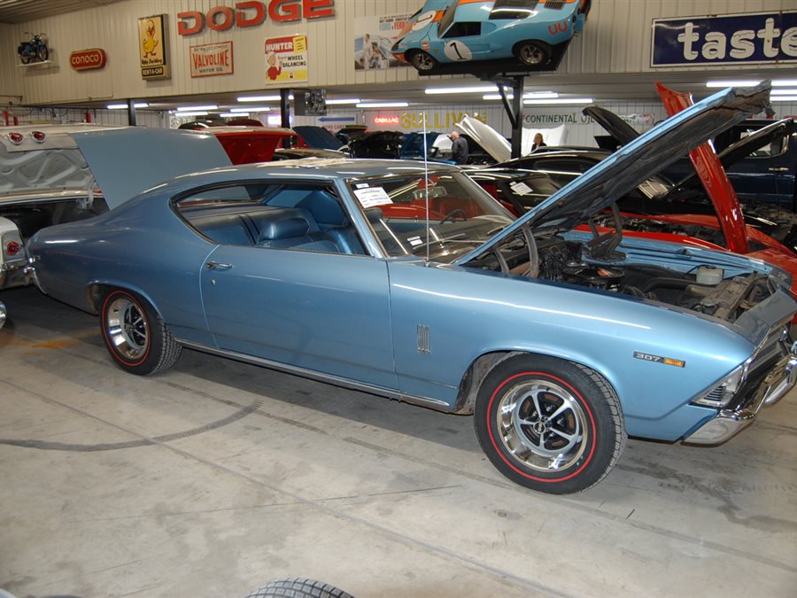 1969 Chevrolet Chevelle 300 Deluxe 2-dr hard top