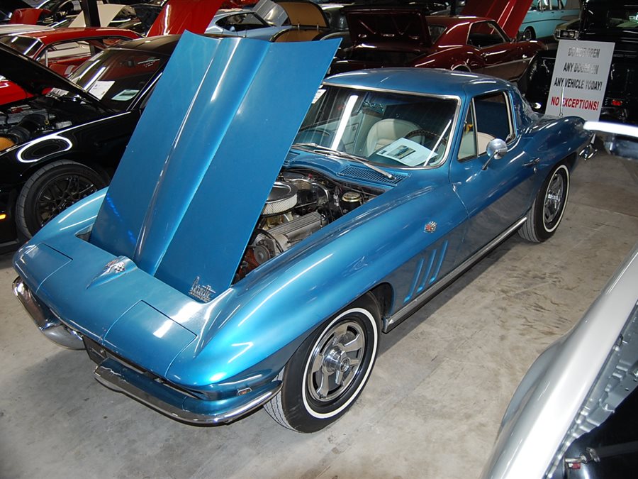 1966 Chevrolet Corvette coupe