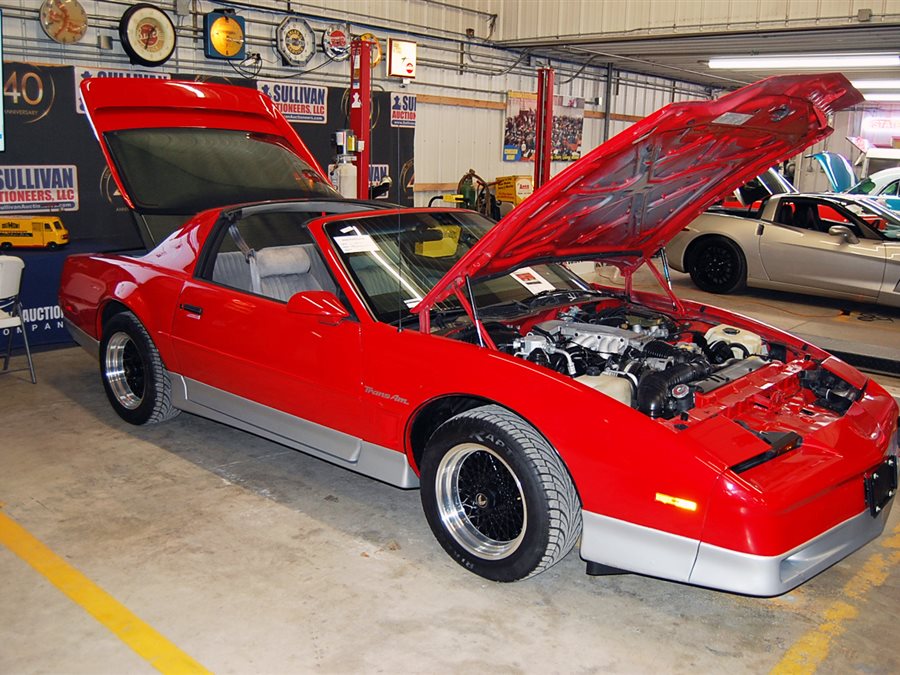 1988 Pontiac Firebird Trans Am coupe