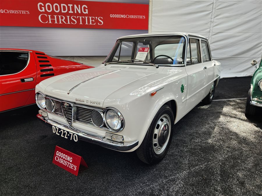 1964 Alfa Romeo Giulia TI Super sedan
