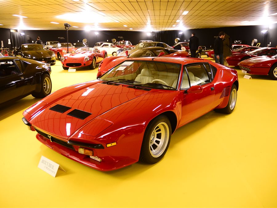 1988 DeTomaso Pantera GT5S coupe