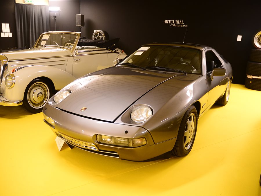 1990 Porsche 928 GT coupe