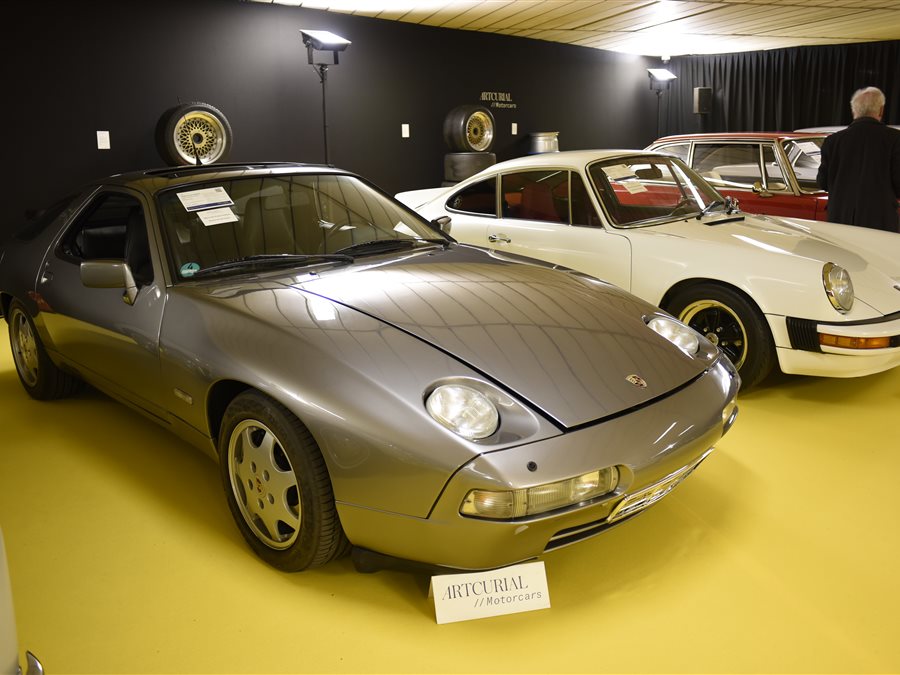 1990 Porsche 928 GT coupe