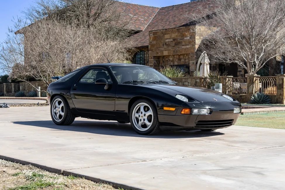 1994 Porsche 928 GTS coupe