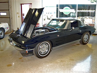 1963 Chevrolet Corvette split-window coupe