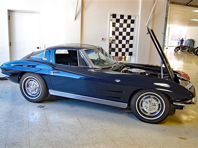 1963 Chevrolet Corvette split-window coupe